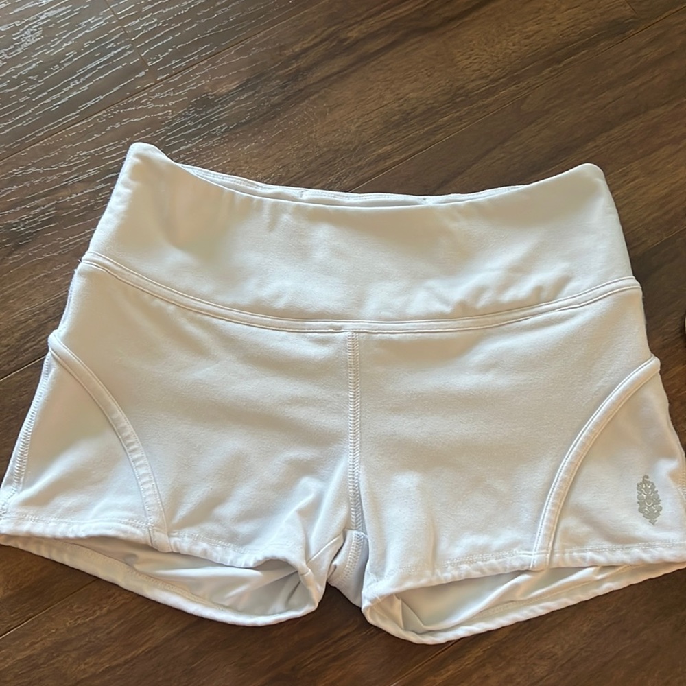 FREE PEOPLE FP movement white yoga shorts